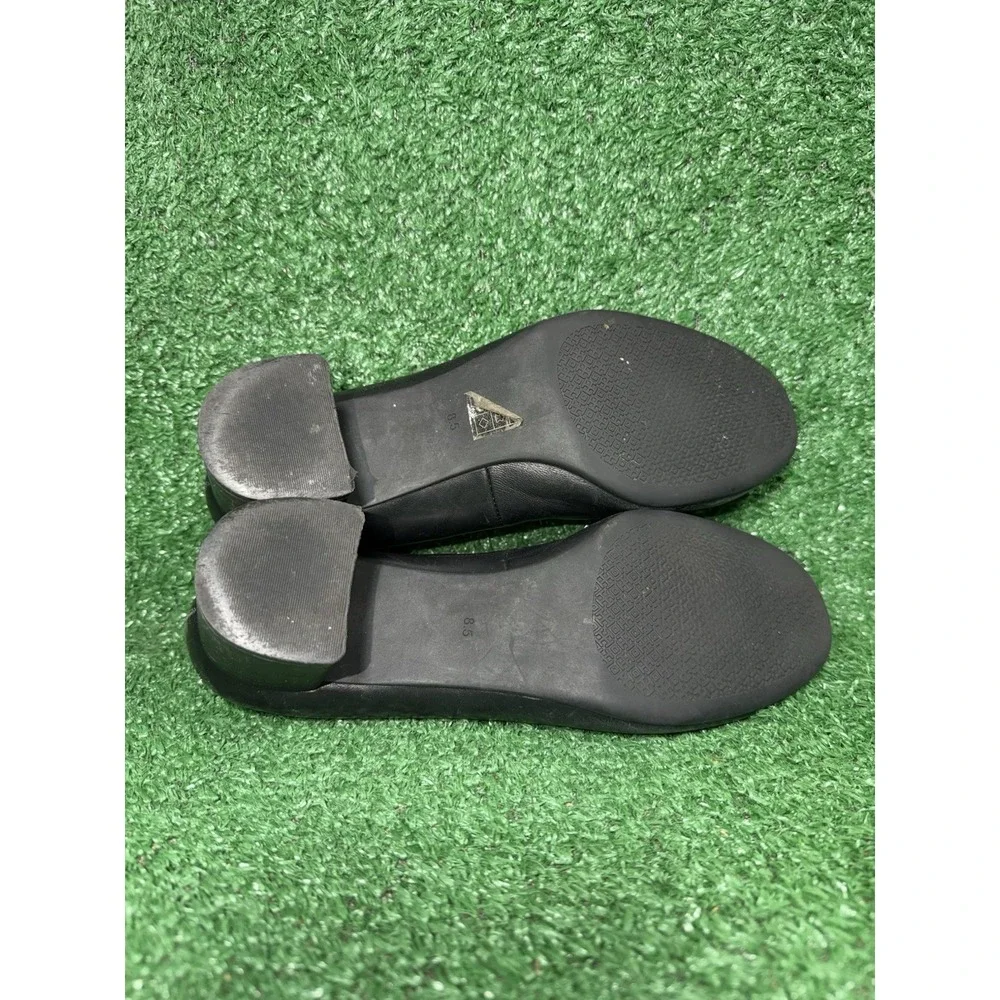 Tory Burch Womens Size 8.5 US Black Leather Round Toe Block Heel Pumps Slip On
